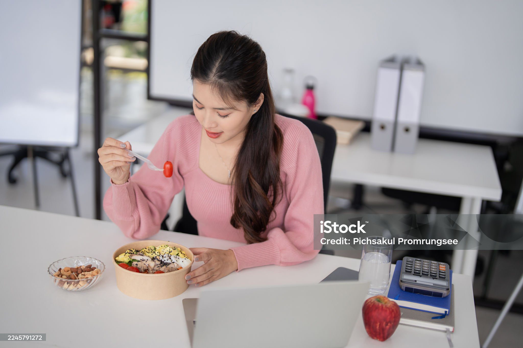 istockphoto 2245791272 2048x2048
